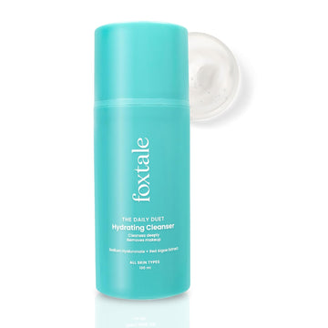 Foxtale Gentle Hydrating Face Wash with Hyaluronic Acid, Vitamin B5