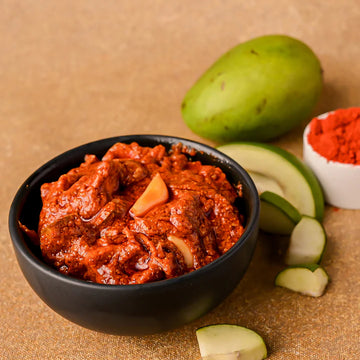 Vellanki Andhra Avakaya Pickle (Mango) - With Garlic