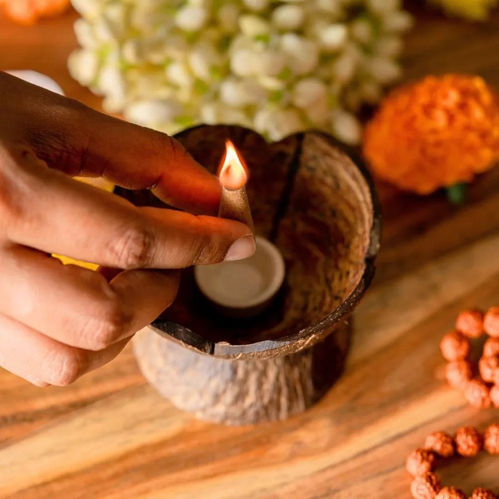 Thenga Coconut Shell Dhoop Batti Stand