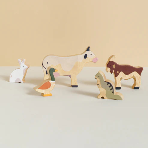 Gubbachhi Once Upon A Farm - 5 Animals. Set 2 Wooden Farm Animals 2 Yrs +