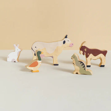 Gubbachhi Once Upon A Farm - 5 Animals. Set 2 Wooden Farm Animals 2 Yrs +
