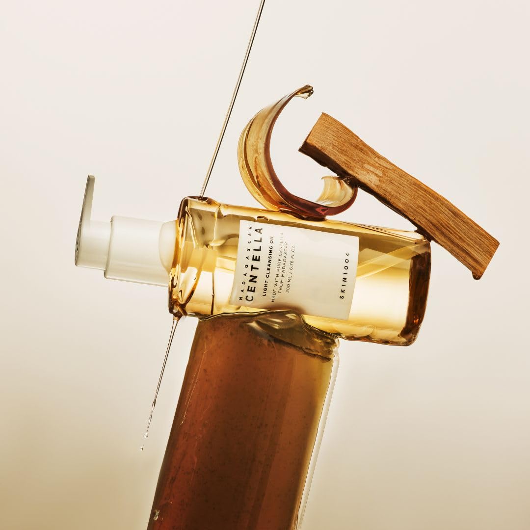 SKIN1004 Madagascar Centella Light Cleansing Oil