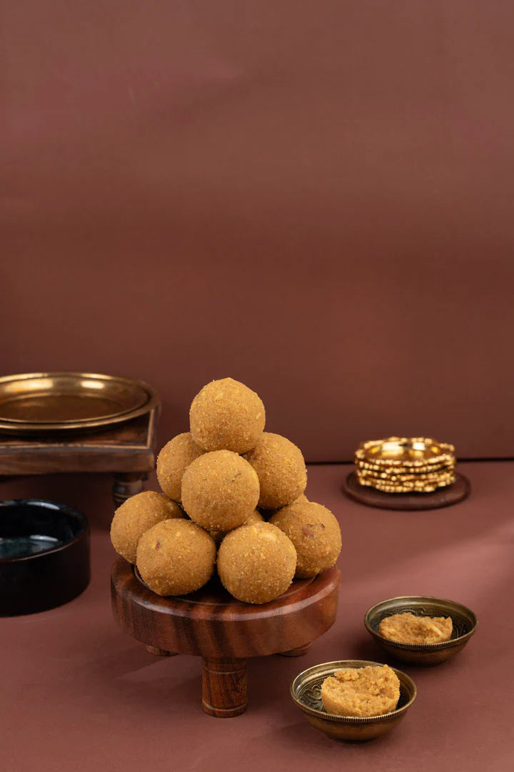 Pothgaal Sweets Besan Laddu | Authentic Indian Delight