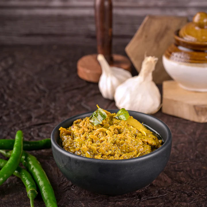Vellanki Green Chilli Pickle - With Garlic